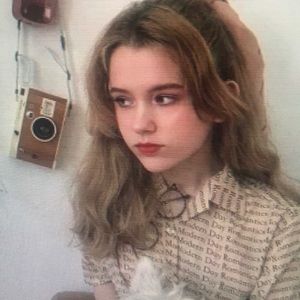 Meet your Posher, Eva